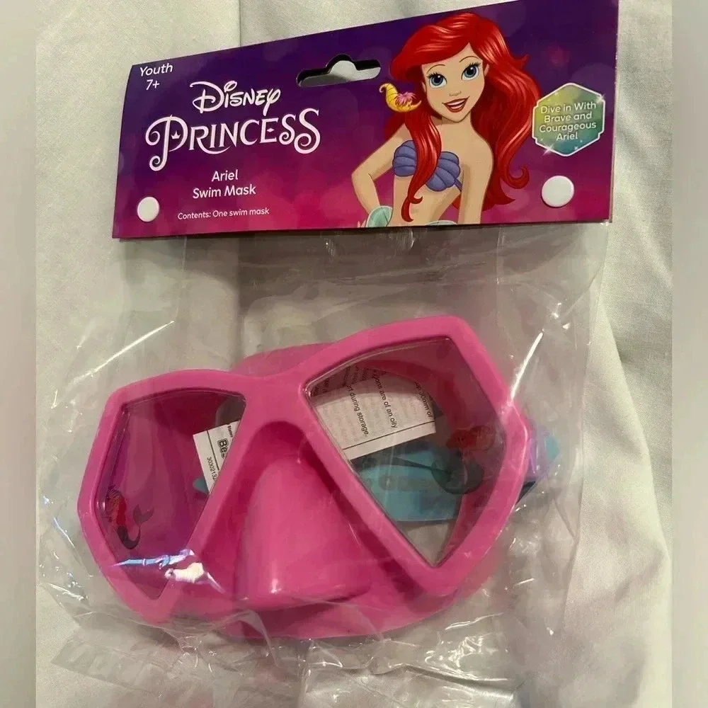 Ariel swim mask‎